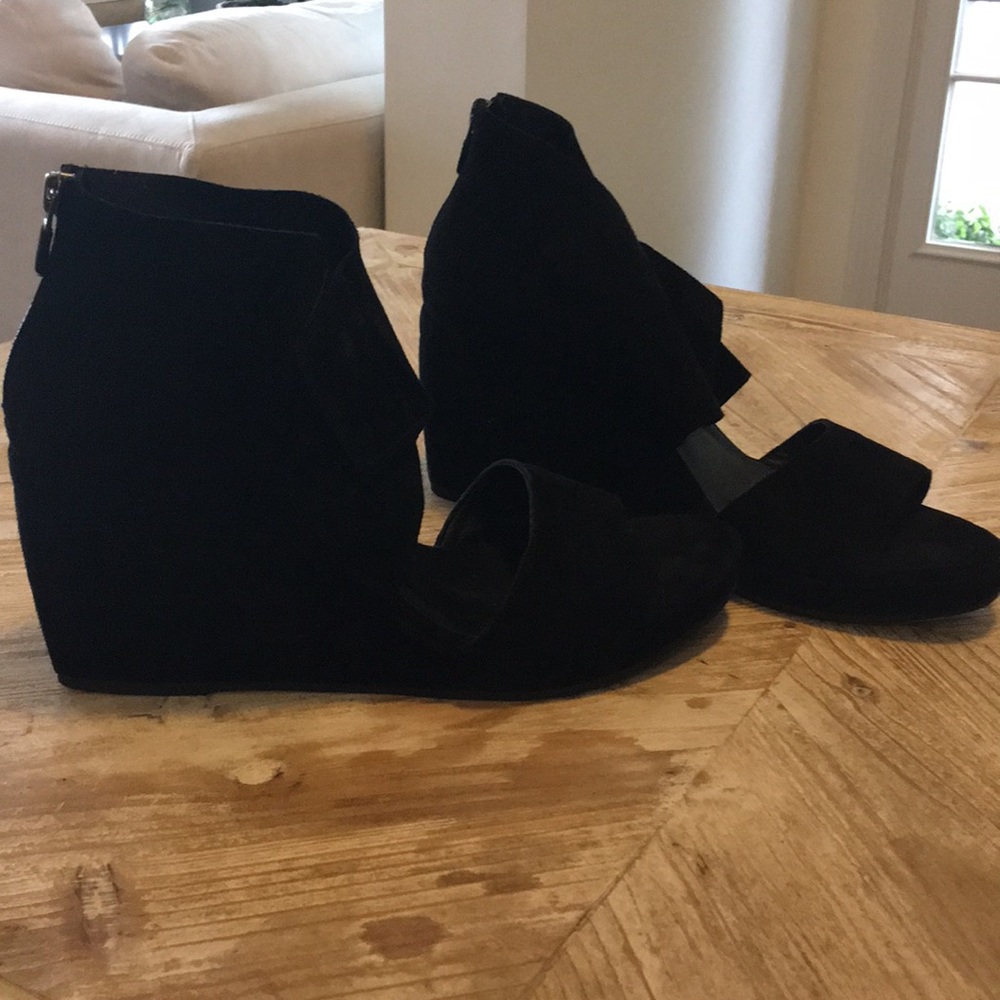 Eileen Fisher Wedges